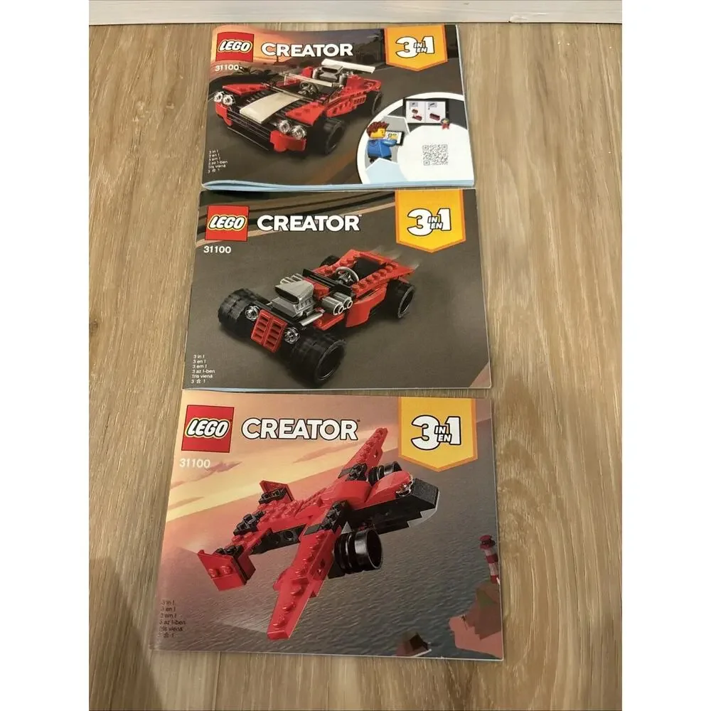 LEGO Creator 3 In 1: Sports Car #31100 / 134 Pieces / 100% Complete